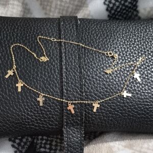 14K Gold Cross Charm Necklace. 14"